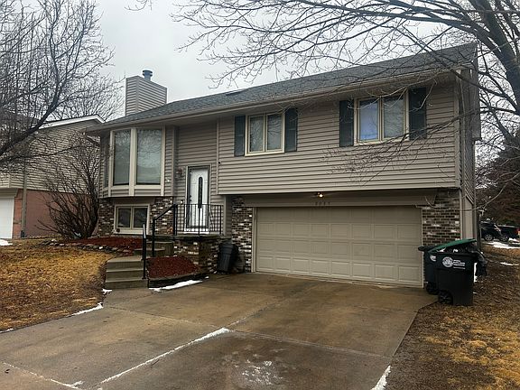 2nd image of 8035 Vernon Ave