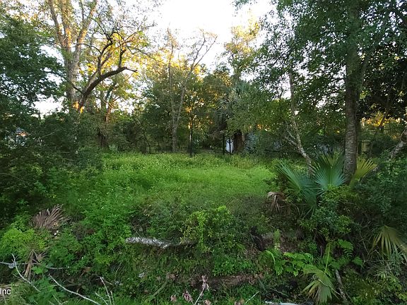 3rd image of 3632 FITZGERALD Street