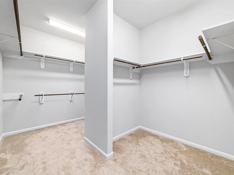 4919 Valley White Oak Ln — Photo 15