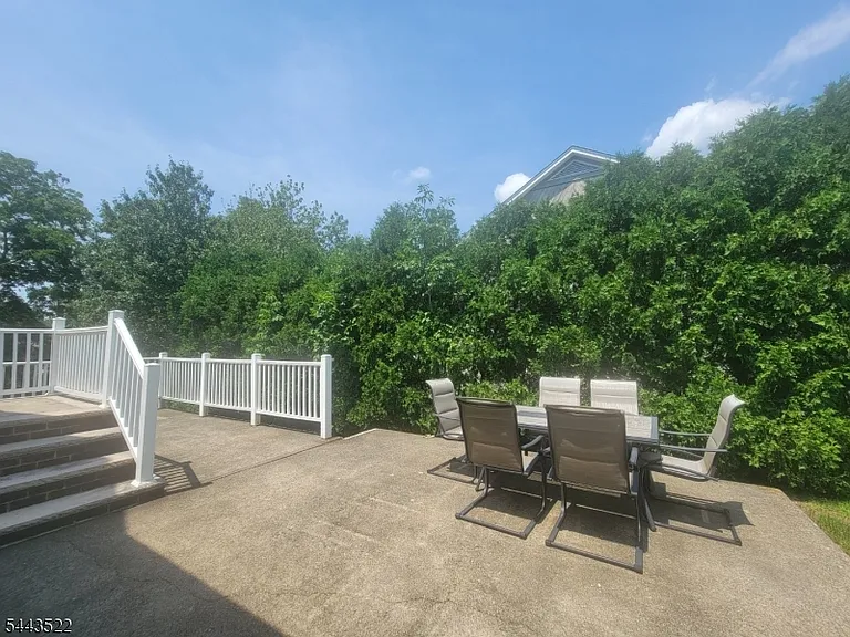 59 Troy Rd — Photo 19