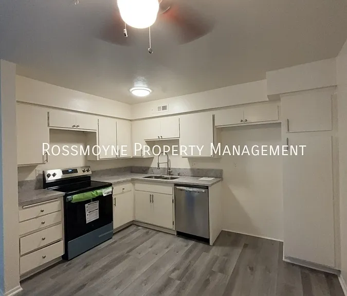 222 S Magnolia Ave #E — Photo 10