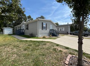 25805 Bristol Dr #67, Flat Rock, MI