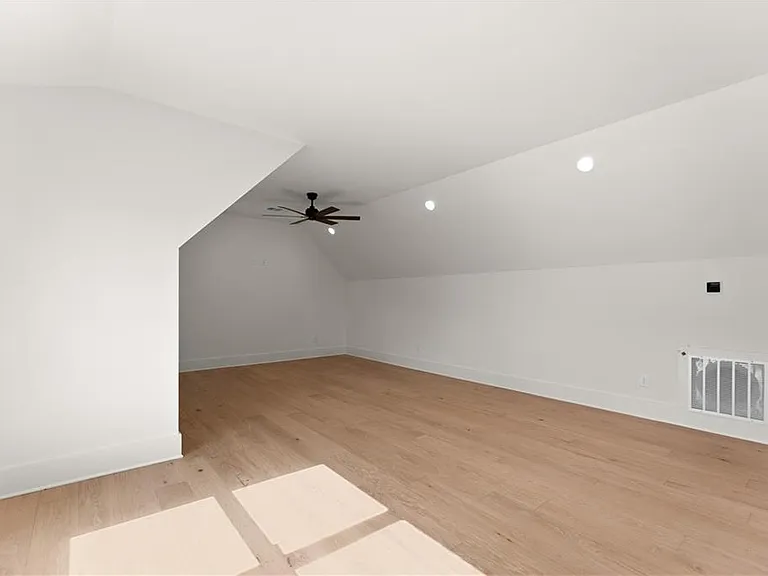 3255 Tanners Mill Rd — Photo 31