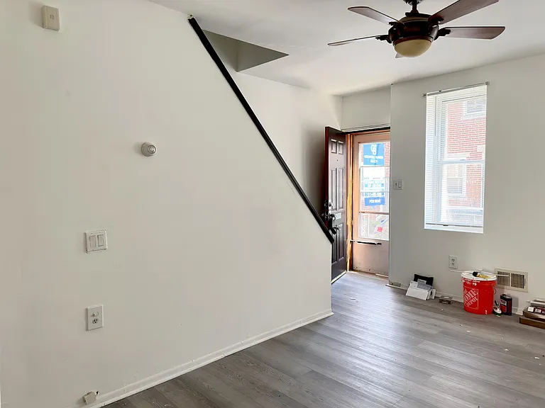 1026 S Cleveland St — Photo 14