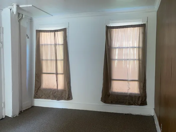 901 1st St, Utica, NY 13501