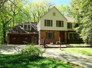 19730 Seminole Rd, Euclid, OH 44117