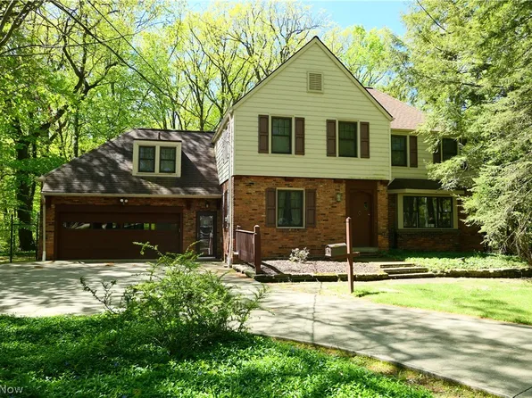 19730 Seminole Rd, Euclid, OH 44117