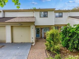 3 Homestead Dr, Old Bridge, NJ 08857