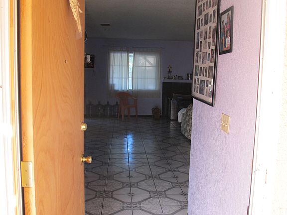 3rd image of 9025 Elm Ave