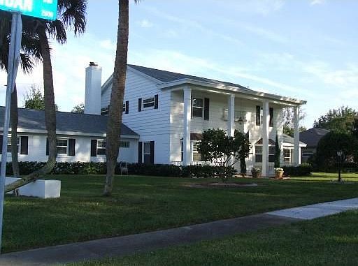Grand Exterior