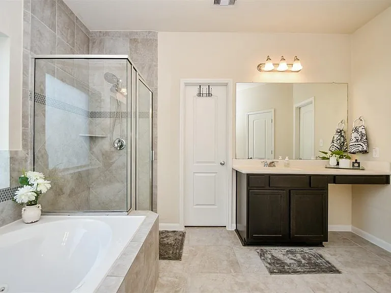 2214 Granite Park Ln — Photo 14
