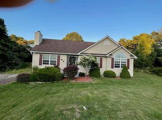 1646 Clover Rd, Long Pond, PA 18334