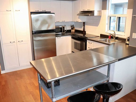 4th image of 75 Dalhousie St #1111