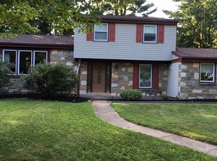 3910 Bradford Rd, Huntingdon Valley, PA 19006