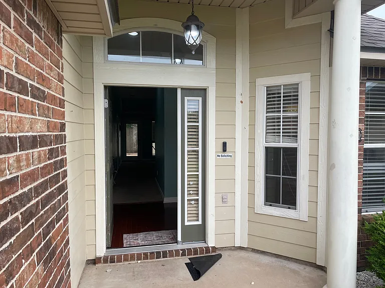 361 Gaston Ln — Photo 3