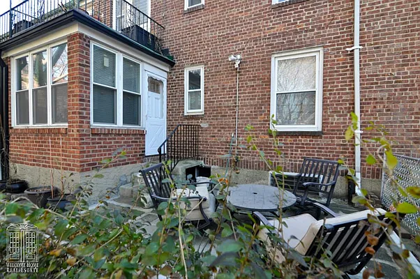 Rented by Welcome Home Real Estate | media 9