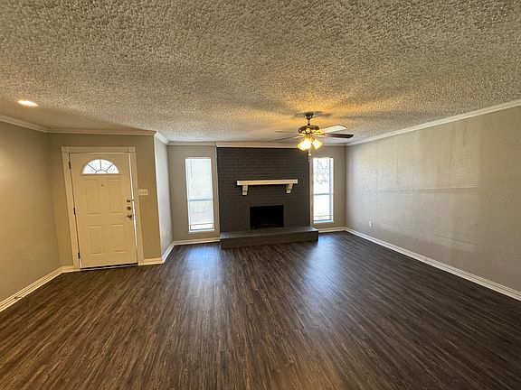 3rd image of 1200 Green Hill Dr