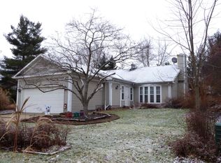 103 Woodbridge Xing, Chardon, OH 44024
