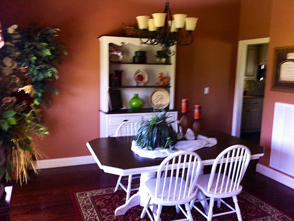 4th image of 228 Crossridge Cir