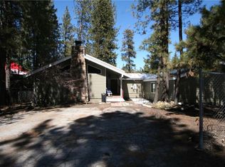41622 Brownie Ln, Big Bear Lake, CA 92315