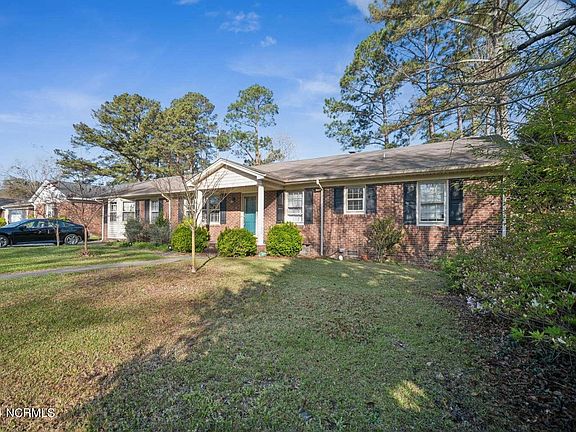 2nd image of 102 College Court Drive