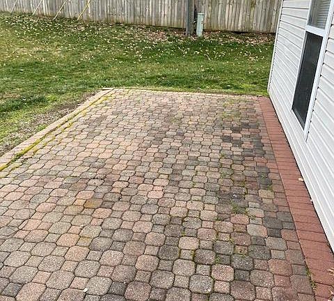 3rd image of 2311 Stonewood Ln