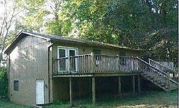 2nd image of 112 Willis Ln