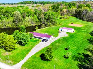 4115 E Olive Branch Rd, Bloomfield, IN 47424