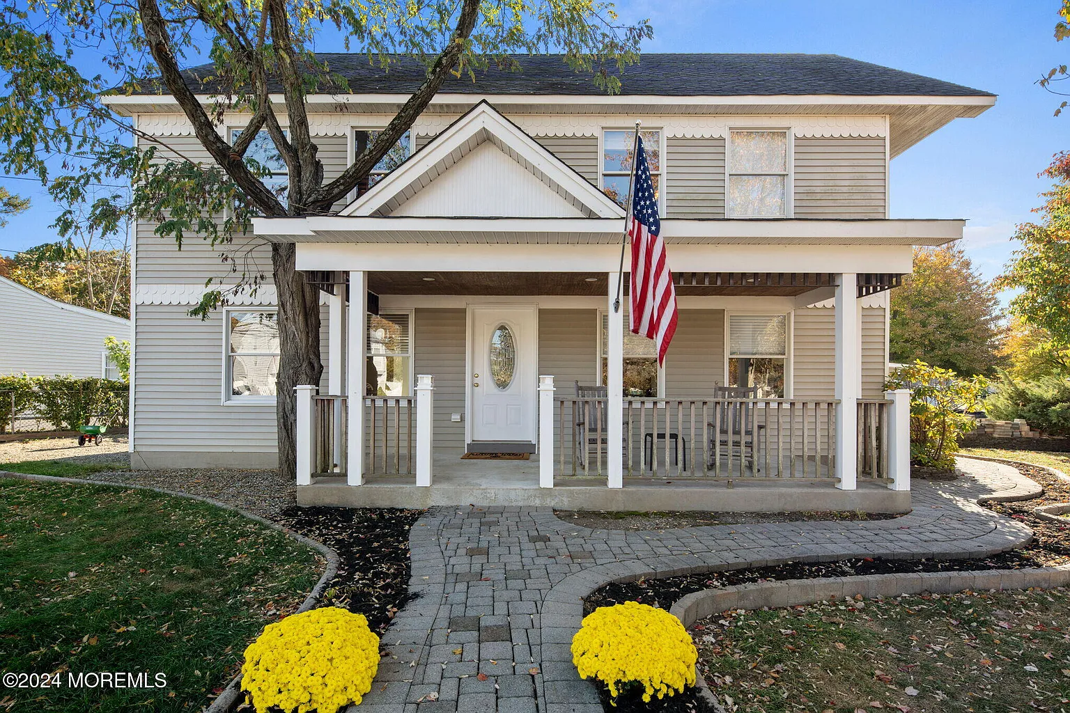 112 Coral Drive photo 1