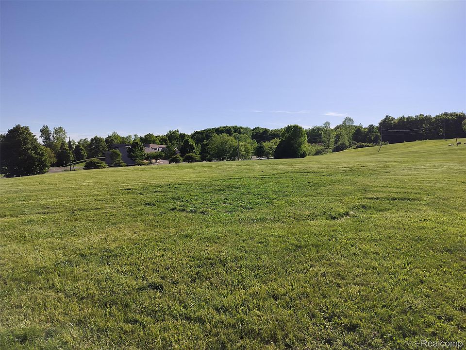 2nd image of 000 N Squirrel Rd