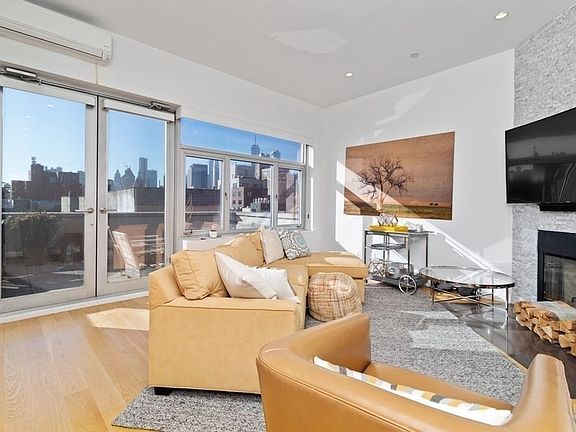 5th image of 29 Prince St APT 6