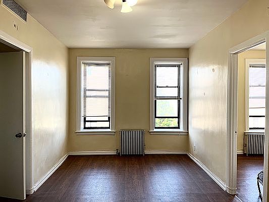 1st image of 868 Wyckoff Ave APT 3L