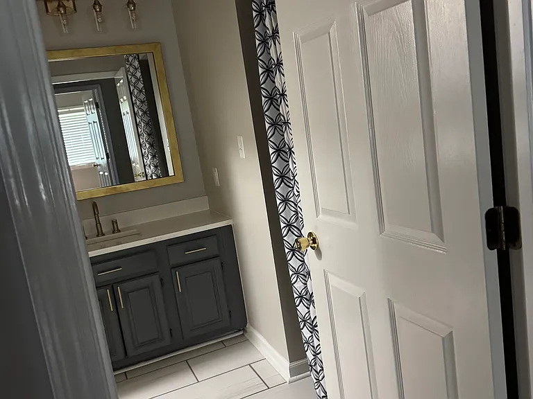1005 Southwood Dr #6 — Photo 16