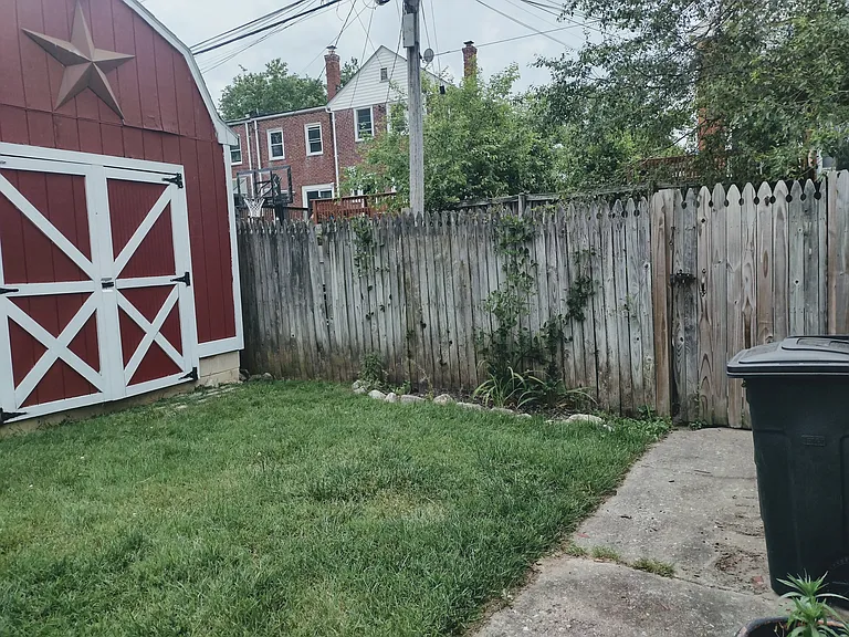 8312 Dalesford Rd — Photo 39