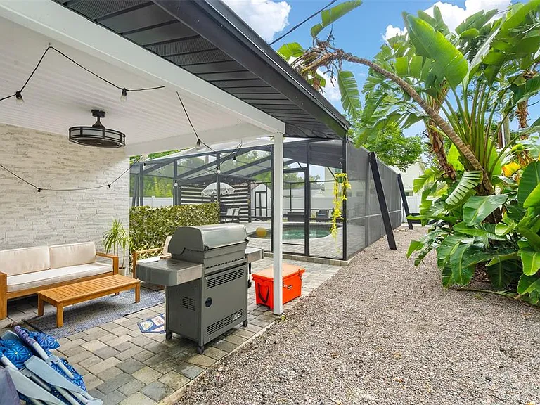 3601 W Dale Ave — Photo 32