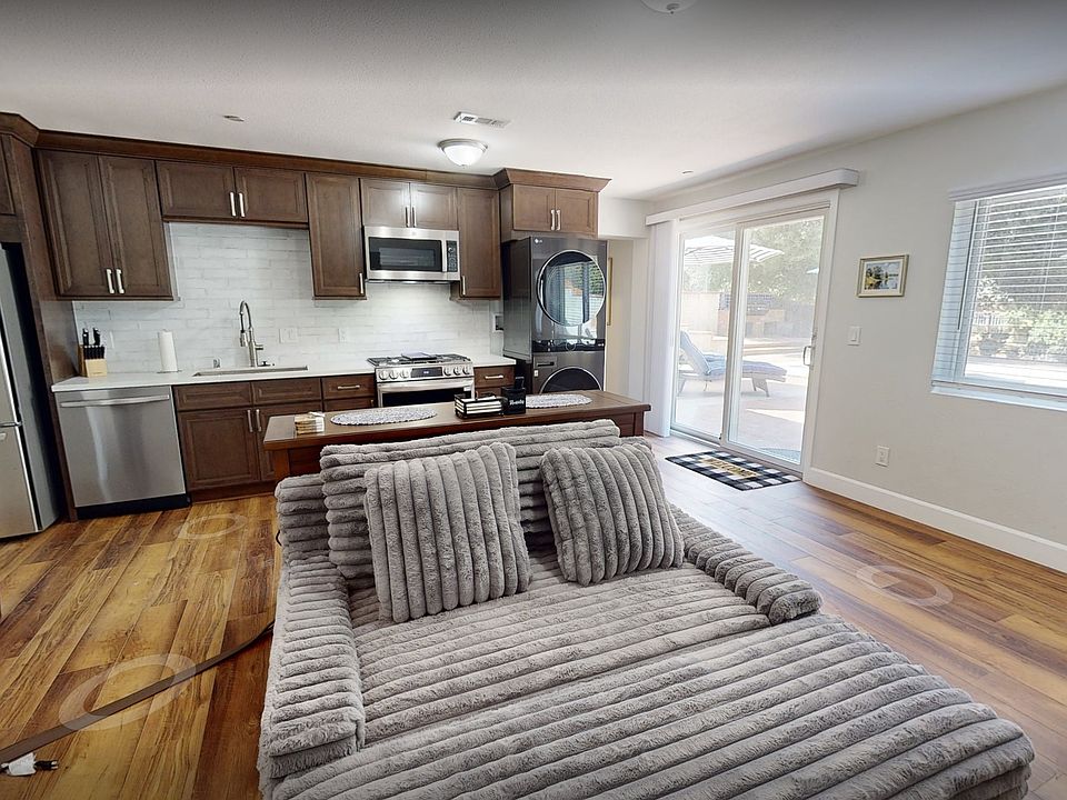 1st image of 172 Knox Ct #11635505