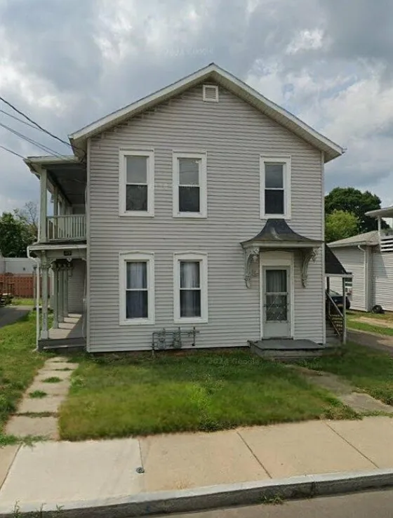 2 bed, 800 sqft, $1,100 — Photo 1