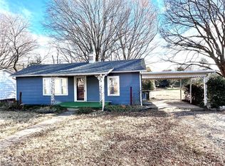 121 Turner Rd, Mayodan, NC 27027