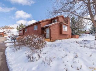 4724 Primrose Pl, Rapid City, SD 57702
