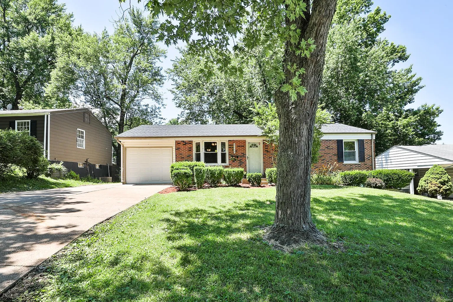5115 Auriesville Ln photo 1