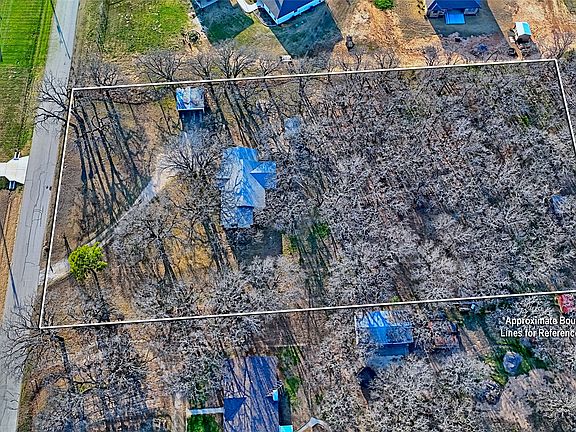 5th image of 449 Olde Towne Rd