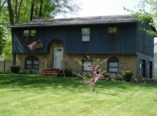 40 Christina Dr, Schenectady, NY 12303