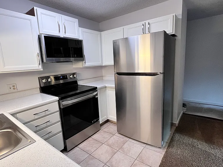3022 S Wheeling Way #111 — Photo 11