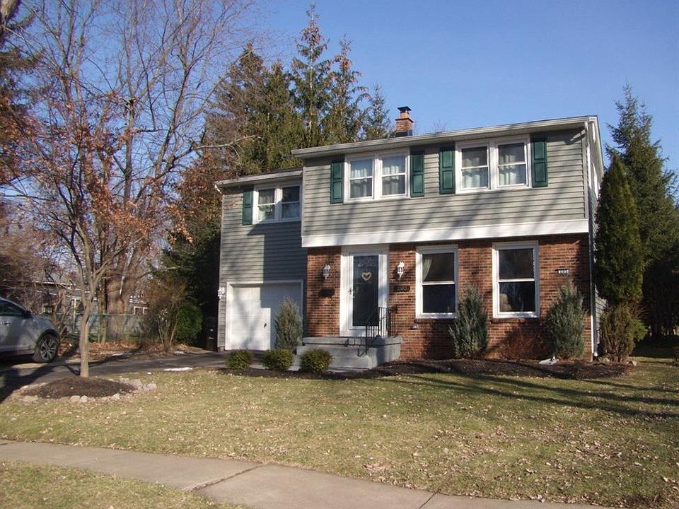 1st image of 203 Greenfield Dr