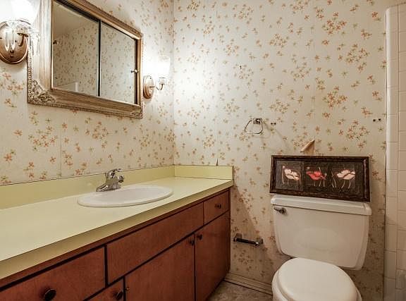 5th image of 1425 Judy Dr