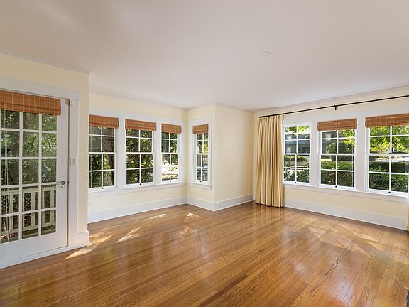 4th image of 324 E Pedregosa St