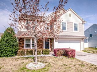 1417 Winter Dr, Statesville, NC 28677