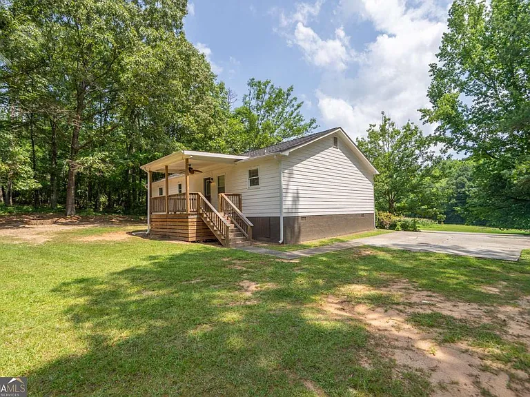 5240 Emmett Still Rd — Photo 23