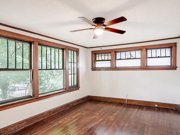 3rd image of 5229 Highland Ave