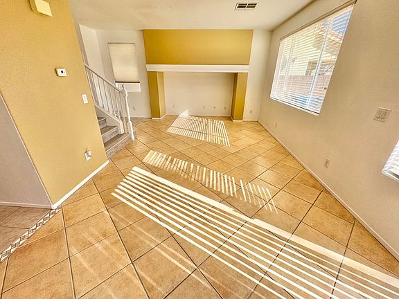3rd image of 9511 Spring Blush Ave
